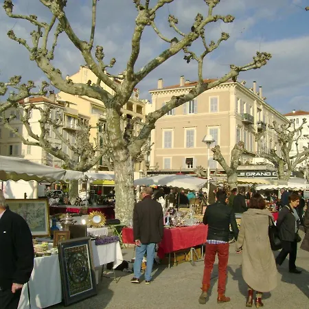 Apartament Rue St Antoine Cannes
