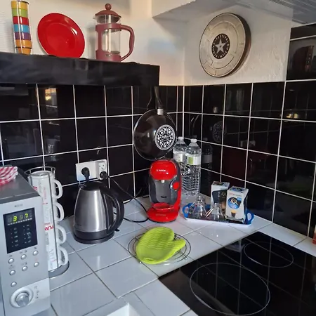 Rue St Antoine Apartament