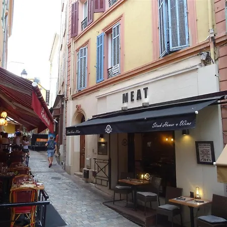 Apartment Rue St Antoine Cannes